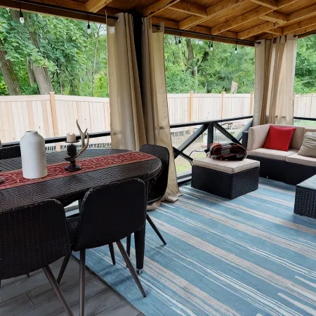 Trackside Guesthouse w/ Pool Hotels in Halfmoon