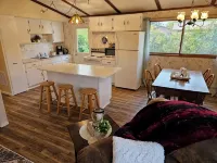 Convenient and comfortable 2 bedroom home in Hayward - 3-Star
