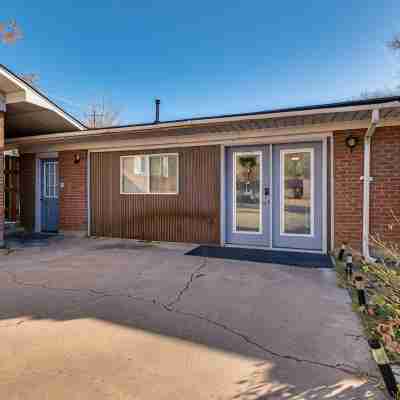 Cozy apartment in charming Moab Downtown with kitchen and great fruit backyard, Hotel Exterior