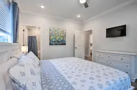 Bay St Louis Water Front Home w/ Private Pool + Boat Dock - 3-Star