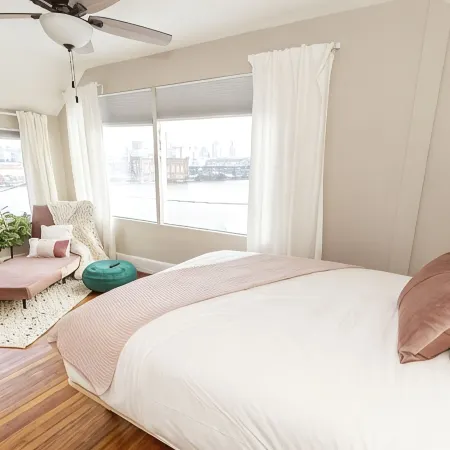 Cozy Riverfront Bungalow with Stunning Views