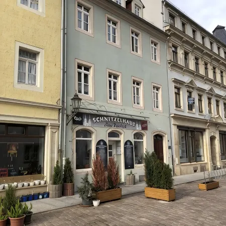 Apartment on Theaterplatz