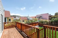Luxury living minutes from the heart of SF! One block away from Bart station. - واي فاي