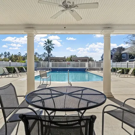 Fabulous Foley near the beach, ball fields, & OWA
