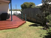 Dunescape Beach House ( Great family house / suit couples and Pet friendly) Hotéis em Gnarabup