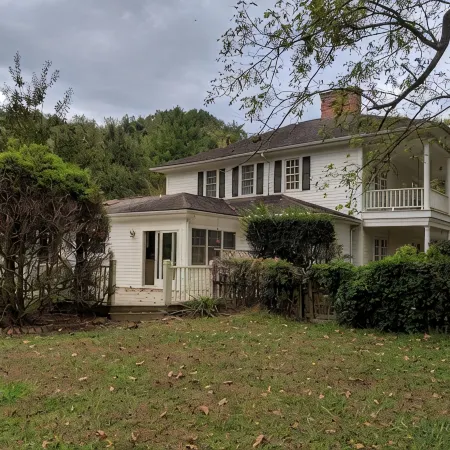 Southern charm Riverside
