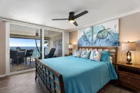 Fabulous Oceanfront Two Bedroom w/Huge Lanai & Central A/C! - 4星級
