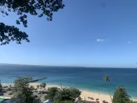 Aguadilla Waves Apt. 8-minute walk to beautiful Crashboat Beach
