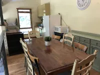 Cosy 3 bedroom house at the base of Mount Buller Hotels near Grimus