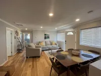 Bright 3 bedroom, 2 bath home; game room w/ arcade machines - basketball machine