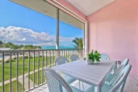 Welcome to "Treasure Pleasure 2" Bahama Beach Club 3-bedroom, Beachfront Condo