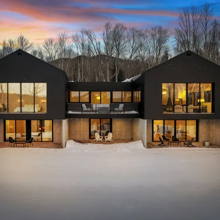 Stowe Hollow | Mountain Views, Fire Pit & BBQ
