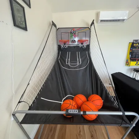 Bright 3 bedroom, 2 bath home; game room w/ arcade machines - basketball machine Отели в г. Глоуб