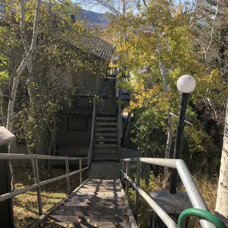 Steps from the slopes - Mountain retreat in Steamboat Springs!