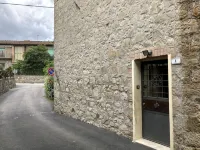 Exclusive Stone Tower. Hotels in Murlo