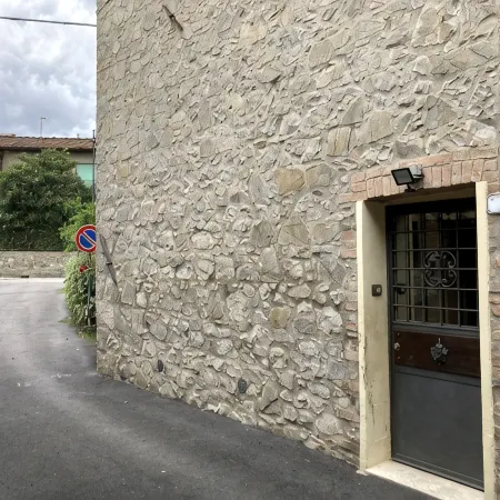 Exclusive Stone Tower. Отели в г. Мурло