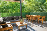 King Sized Retreat w/Hot tub, Peloton, Views - Close to Sedona! - Homestays