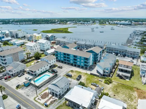 Top Floor 2 Bdrm/2 Bath Condo at Ocean Harbor! - Linens Included! - 3つ星