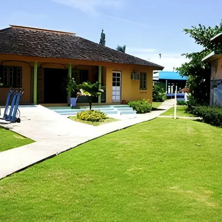 Toby's Resort