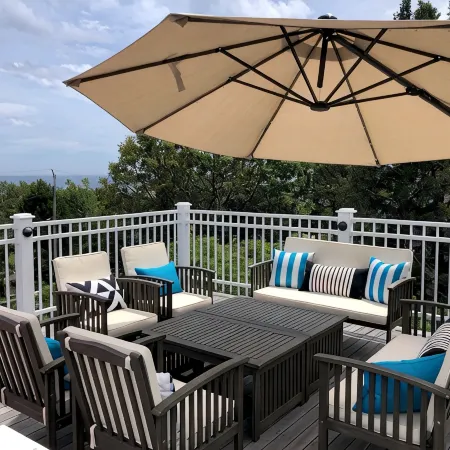 Coastal Cottage w/ Roof Deck Ocean Views - York, ME 4 Beds, 3 Baths, Sleeps 9