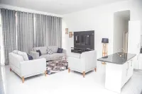 Longhorn Executive Apartments Hotels in 