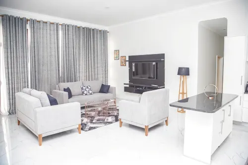 Longhorn Executive Apartments - 4-Star