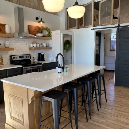 Loft 163 (Historic Downtown building)