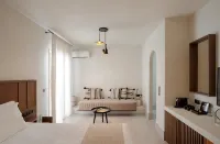 Polis of Naxos Stylish Suites - Balkoner