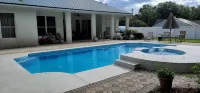 Gorgeous 5 bedroom home w/ pool. Close to  Destin Beaches. No cleaning fee!