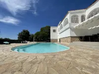 Villa Andaluz ~ Roses Mas Fumats - فلل