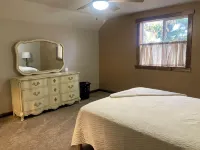 The White House…a lovely family friendly 4-bedroom house with WiFi in Kalkaska Hotels in Kalkaska