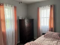 Charming 3-bedroom pet friendly house with fenced in yard in Clinton, IA. Hotels in Clinton