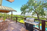 Luxury Lake Travis Retreat with Pool, Hot Tub & Stunning Views