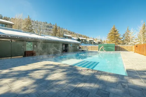 Cozy Lakeside Deer Valley 3+ bdrm/Sleeps 8 - Homestays