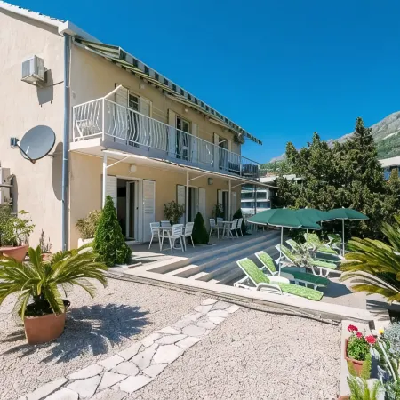 Apartments & Rooms Jokovic