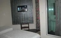 Oriental Inn - parkir