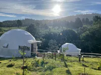 Poas Volcano Observatory Lodge & Glamping Отели в г. 