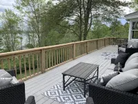 Beautiful house on the Harpswell Peninsula over looking Casco Bay - 4-Star