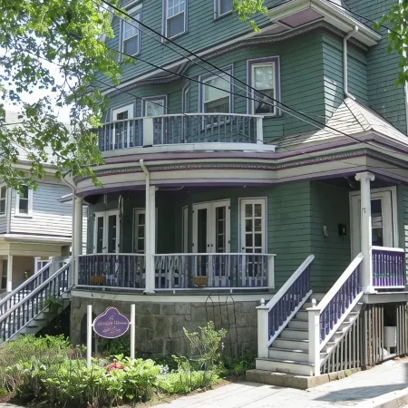 The Coolidge Corner Guest House: A Brookline Bed and Breakfast