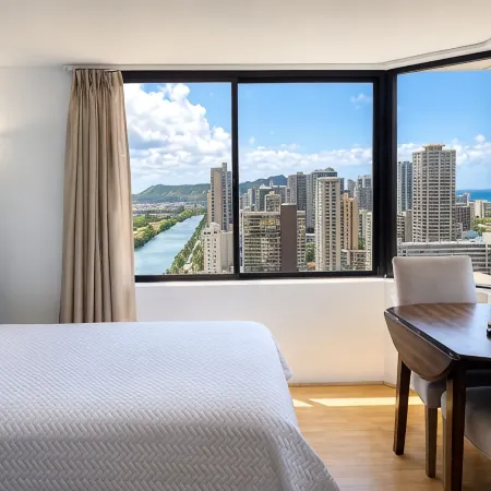 Rare Unique Corner Unit 180 degree Ocean Canal View-34th Floor with Full Kitchen