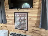 Mallard, Cozy cabin with WiFi and AC in lovely Stevenson. Perfect weekend stay . Hotels in Jackson County