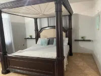Beautiful house with private pool