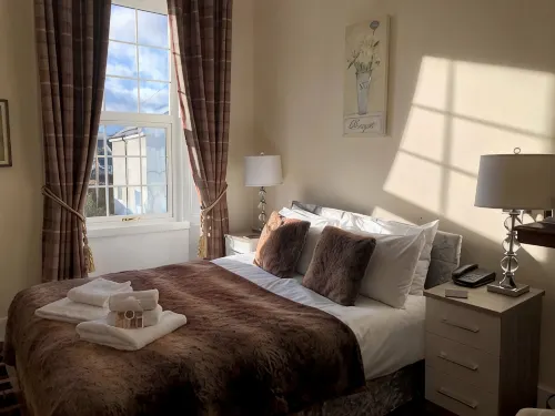 Haughton Arms Hotel - internet