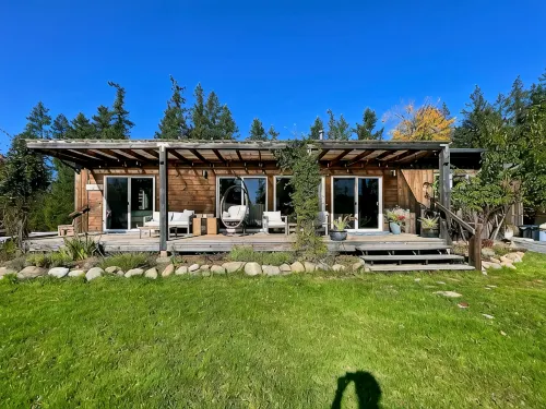 Modern 3Bed Farmhouse with Hot Tub