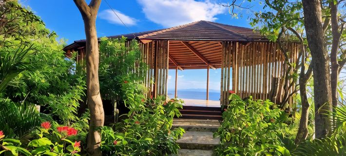 BEACHFRONT PARADISE IN ROMANTIC NATURE - BAY VIEW  - POOL - DIRECT BEACH ACCESS Hotels in San Juan del Sur