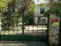 Beautiful house with large spring-water pool at the gateway to the Cévennes - Wi-Fi