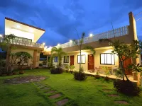 Charming Home Resort