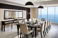 Fairmont Fujairah Beach Resort - Pools