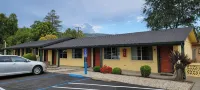 Lakeview Inn - parking