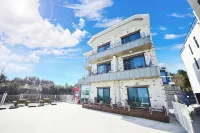 Donghae Red Roof Pension - キッチン